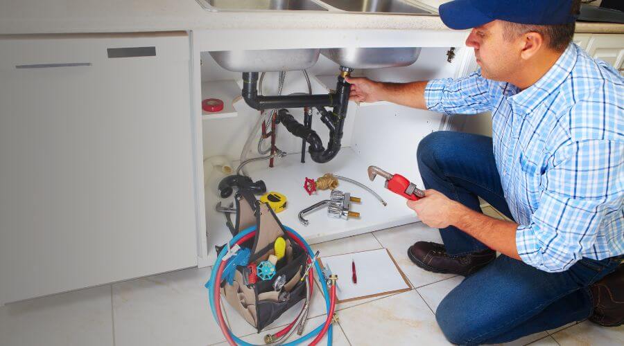 Local expert plumbing services in Rio Vista, TX
